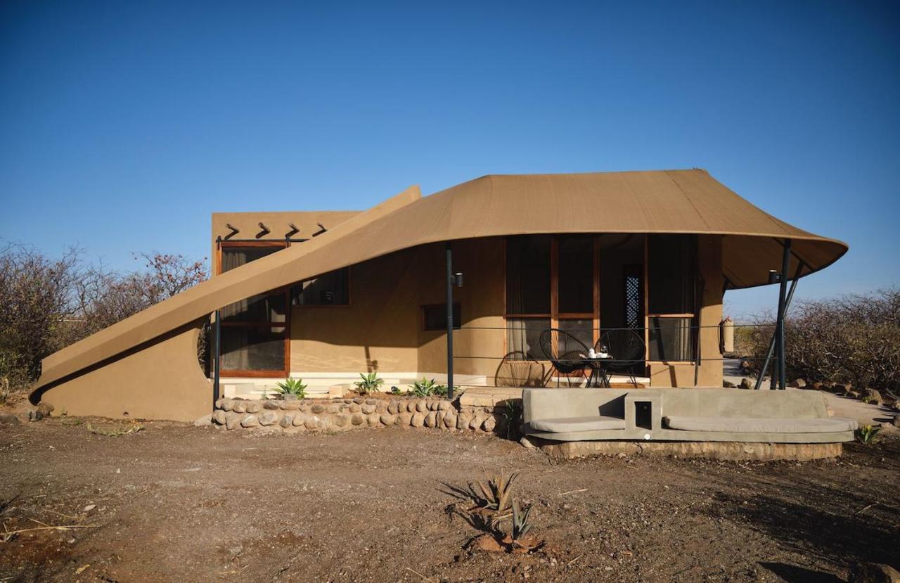 Surana Buffalo Springs Archers Post Exterior foto