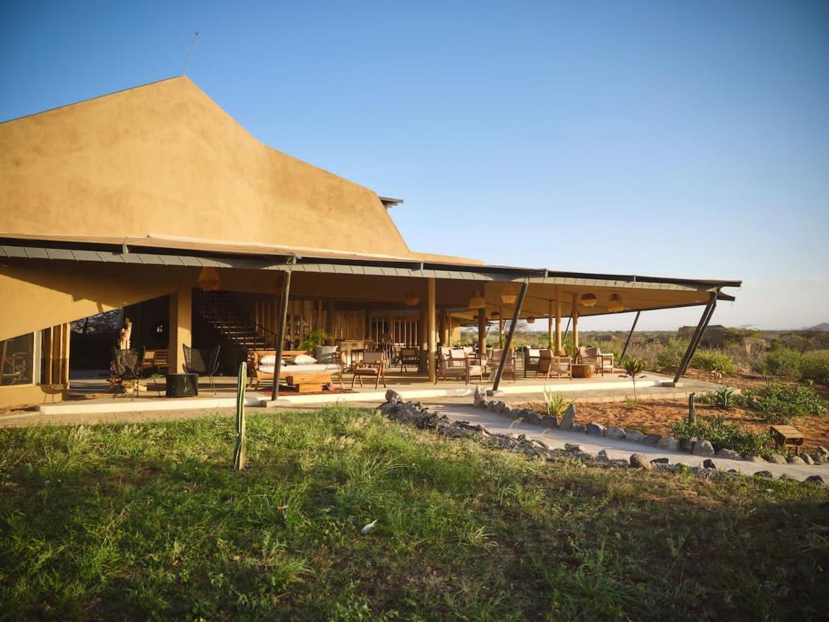Surana Buffalo Springs Archers Post Exterior foto