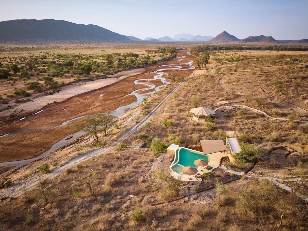 Surana Buffalo Springs Archers Post Exterior foto